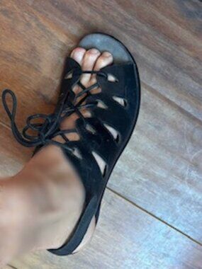 New Propet Leather Sandals Size 9